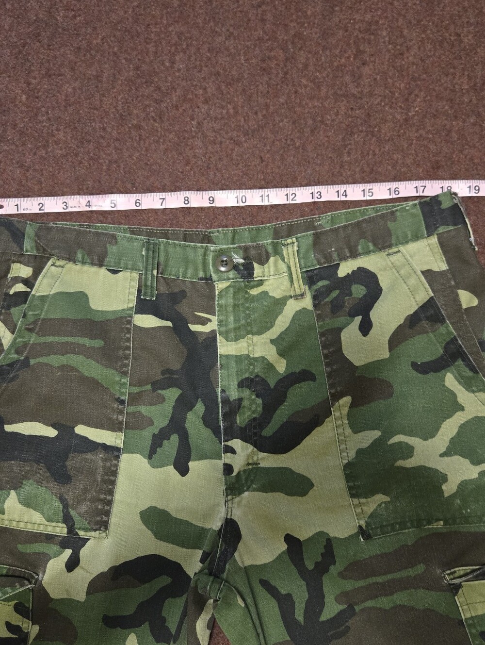Vintage Camo Pants Marked 36x32 Measuring 36x23 Cannot Red Hand Tag - Picture 3 of 9